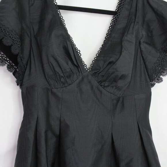 Sachin and Babi Sara Black V-Neck Gown Dress Size 4 - Picture 4 of 15